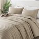 Famanu – Sprei 200 x 220 cm - knuffeldeken - bedsprei - ultrazacht dekbed voor alle seizoenen - woondeken - bankdeken van microvezel - (zonder kussensloop) - beige