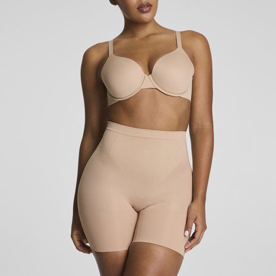 SPANX sculpt GoFigure Midthigh Short - Maat XL - Kleur Chai