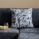 NOUS Living Rosie 45x45 cm vierkante gebloemde sierkussenhoes - blauw/lichtblauw