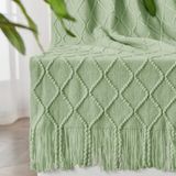 inhand Saliegroene deken voor bank, zachte woonkamer woondecoratie gebreide deken met kwastjes, outdoor lichtgewicht ademende zomerdeken, boerderij warm geweven decoratief, 127 x 152 cm