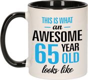 Bellatio Decorations Mok 65 jaar - Zwart/Blauw - Keramiek - 300 ml
