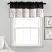 Lush Decor Linnen Knop Boerderij Valance, 18"L x 52"W, Zwart & Wit