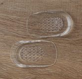 New Age Devi - Silicone Gel Hielspoor / Gelzolen Hielbescherming / Gelhak / Hielspoorzooltje s/ Hielbeschermer / Soft Gel Inlegzool / 2 Stuks/ Transparant