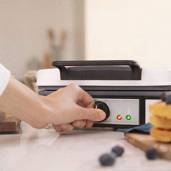 Cecotec Waffle Maker Fun Gofrestone 4Inox 1200 W