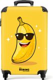 NoBoringSuitcases.com® Kinderkoffer - Kindertrolley - Lachende banaan met zwarte zonnebril - Handbagage koffer lichtgewicht - Reiskoffer trolley - Rolkoffer met wieltjes