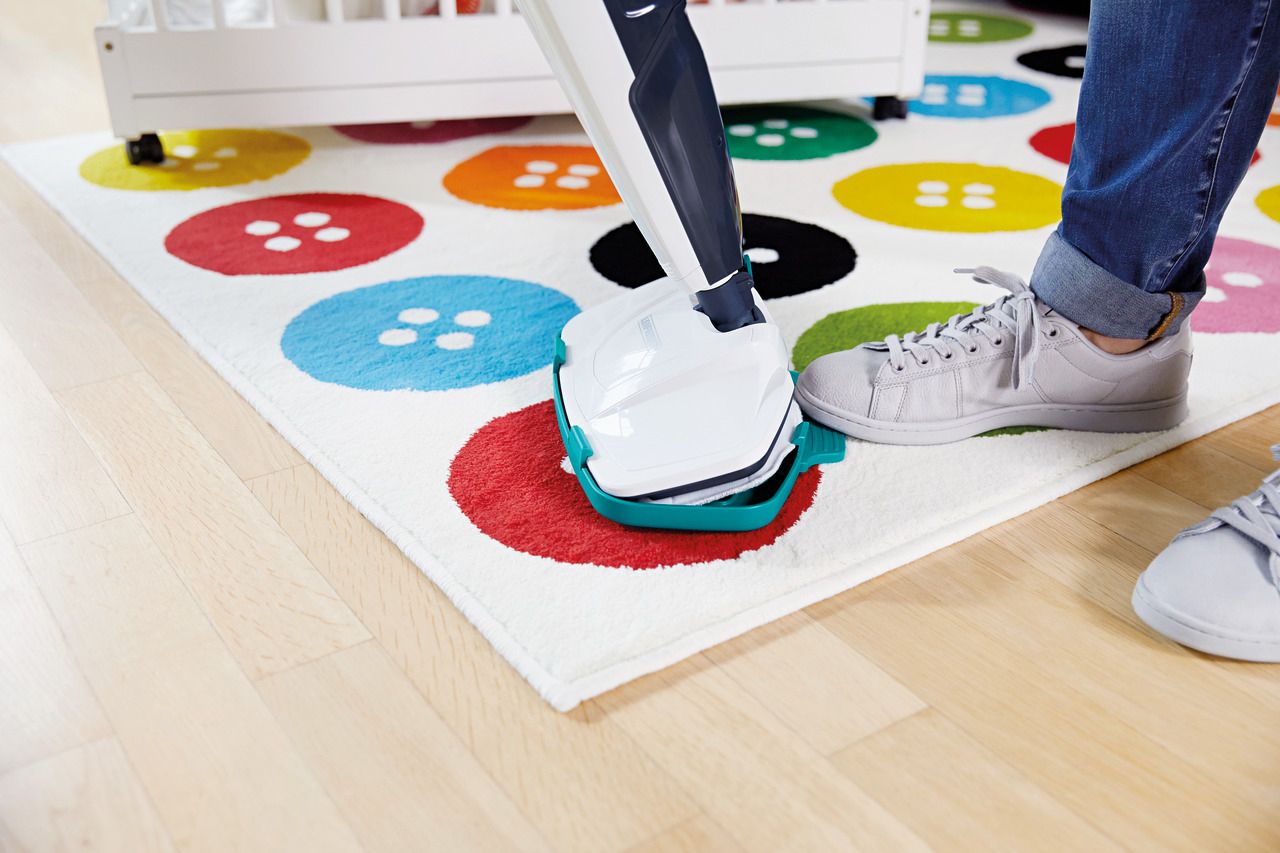 Leifheit CleanTenso Steam Mop - 1200W - Blue/White