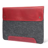 MegaGear MacBook case gemaakt van echt leer en fleece 13,3 inch - rood