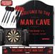 Winmau Man Cave Dartbord & Zwart Cabinet, met 2 sets darts