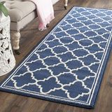 SAFAVIEH Tapijt voor binnen en buiten, Marokkaans vlechtwerk, AMT422, in Marokkaans blauw/beige, 69 x 213 cm