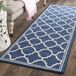 SAFAVIEH Tapijt voor binnen en buiten, Marokkaans vlechtwerk, AMT422, in Marokkaans blauw/beige, 69 x 213 cm