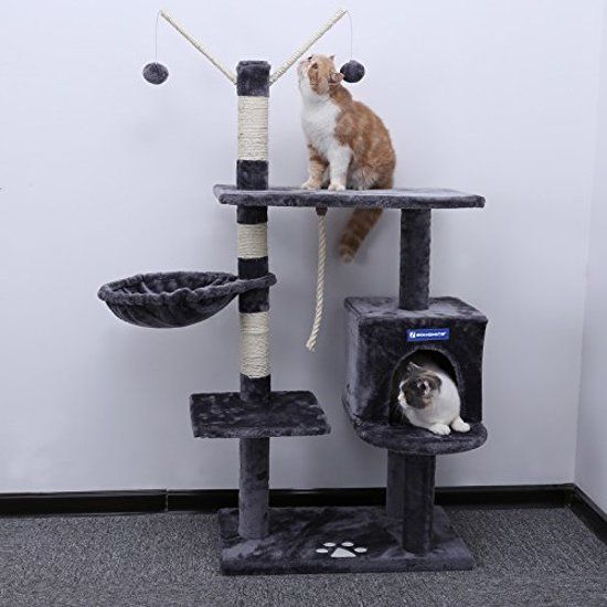 Songmics 134 Cm Hoge Katten Kitten Krabpaal Klimpaal met groot platform Kattenhuis met paardestaart en decoratieve ballen Afm.