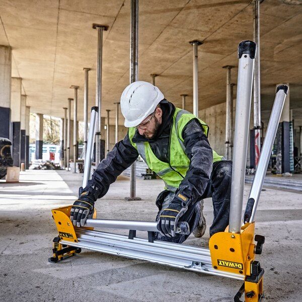 DeWALT DE7033 Onderstel voor Verstekzagen | 227 kg | 2.5 m | Aluminium | 4 Poten
