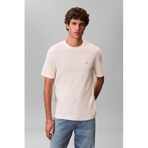 CALVIN KLEIN JEANS regular T-shirt met textuur ecru