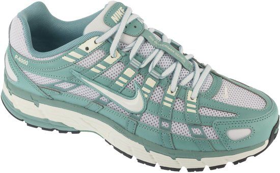 Nike P-6000 Sneakers Groen Unisex Maat 48.5