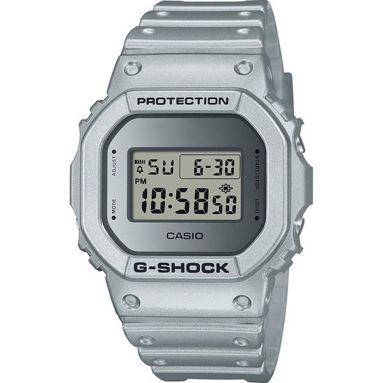 Casio G-Shock DW-5600FF-8ER Horloge - Kunststof - Zilverkleurig - &#216; 38.5 mm