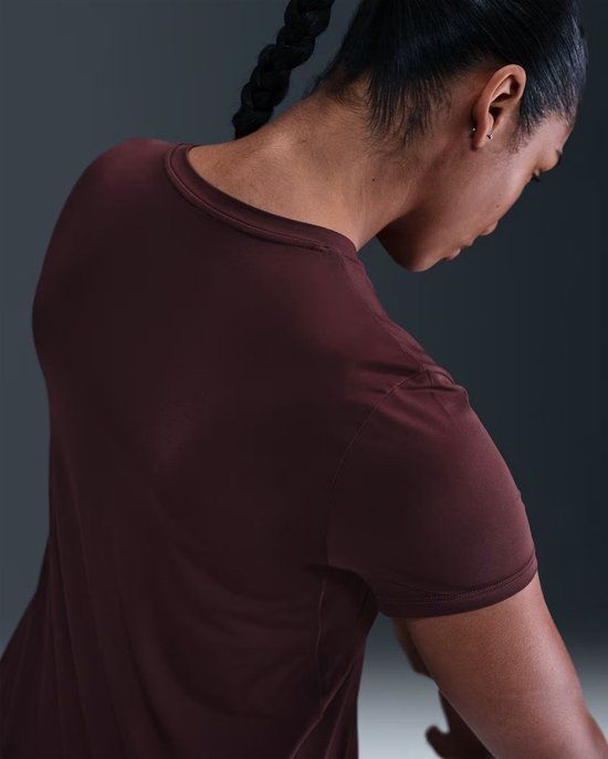 Nike One Classic Women's Dri-FIT Training T-Shirt - Red - Size S