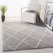 Safavieh tapis Shaggy intérieur rectangulaire tissé, collection Parma Shag, PMA515, gris/crème, 122 x 183 cm