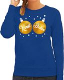 Bellatio Decorations Bol Foute kersttrui - sweater - blauw - met gouden Kerst Ballen borsten - voor dames - kerstkleding / christmas outfit L