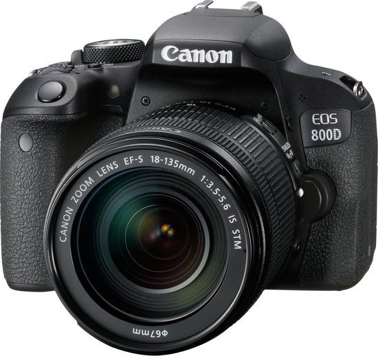 Canon EOS 800D + EF-S 18-135mm IS STM Digitale spiegelreflexcamera