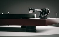 Pro-Ject Debut EVO 2 Platenspeler - Satijn rood