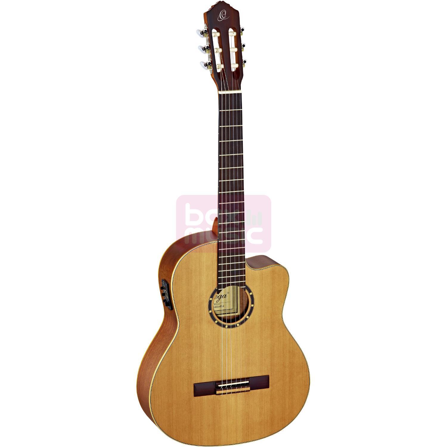 Ortega RCE131 klassieke gitaar naturel met gigbag en draagband