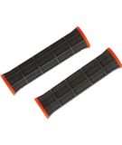 Paar Eleven Paar MTB-handgrepen met eindkappen zwart/rood