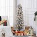 Sapin de Noël artificiel enneigé 150 cm avec 120 lumières LED, 263 branches et pieds en métal pour salon, vert et blanc