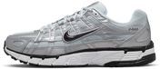 Nike P-6000 Unisex Sneaker - Limited Edition - Metallic