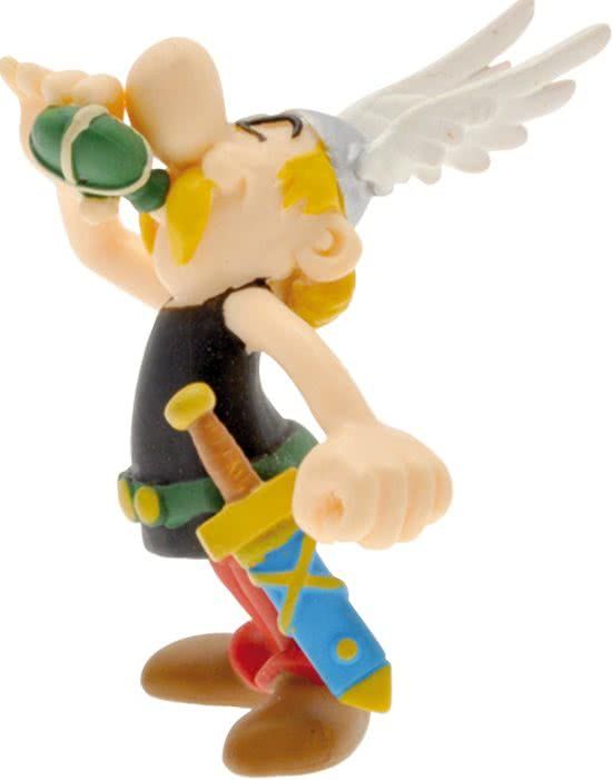Plastoy Asterix figuur Asterix drinkt flesje toverdrank