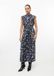s.Oliver Jurk crème dierenprint lange mouw V-hals kuithoogte polyester viscose 42