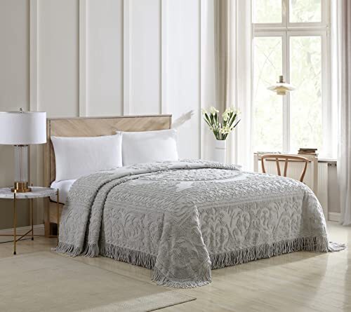 Beatrice Home Fashions Beatrice Home Fashions Medaillon Chenille, Koning, Grijs