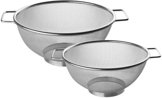 Fackelmann Set van 2 roestvrijstalen vergieten 20 cm en 26 cm