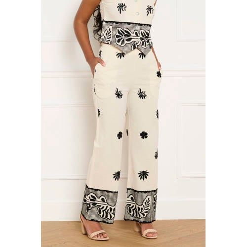 LOLALIZA Sanny x LOLALIZA x Wehkamp Wide Leg Regular Waist Broek Ecru
