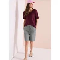 Cecil Mid Waist Straight Legs Short