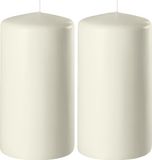 Enlightening Candles 2x bougies cylindriques/stompkaarsen blanc ivoire 6 x 12 cm 45 heures de combustion - Bougies inodores blanc ivoire