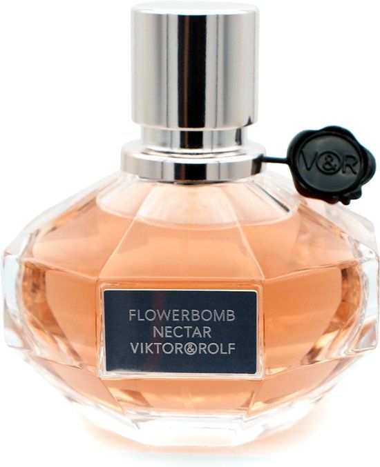 Viktor & Rolf Flowerbomb / 50 / Women