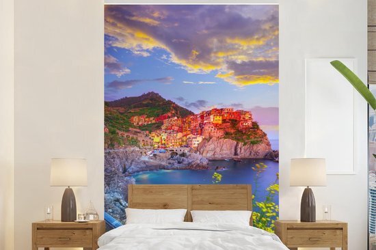 Nr1Wallpaper Behang - Fotobehang Oranje gekleurde huizen door de ondergaande zon in Cinque Terre - Breedte 180 cm x hoogte 280 cm