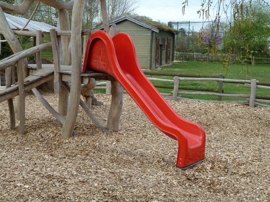 Intergard Glijbaan rood speeltoestellen speelplaatsen polyester 250cm