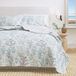 King Coastal Quilt Beddengoedset, zomer kust dekbed met shams, strand 3-delige omkeerbare sprei quilt set. Lichtgewicht nautische gewatteerde dekbed. Amelia Island Collectie, aquarel koraal