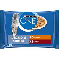 PURINA ONE Chat stérilisé, effiloché en sauce, différentes saveurs, poulet et bœuf, sachets repas pour chats adultes, 85 g, 12 pièces (4 x 85 g)4