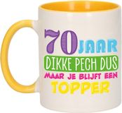 Bellatio Decorations Mok 70 jaar - geel - dikke pech dus - 300 ml - keramiek