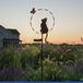 Lampe de jardin solaire en forme de chat avec un papillon, résistant aux intempéries