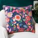 Wylder Glorine Floral Piped Feather Rich gevuld kussen