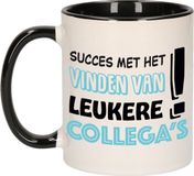 Bellatio Decorations Afscheidscadeau mok collega - succes - zwart/blauw - 300 ml - keramiek