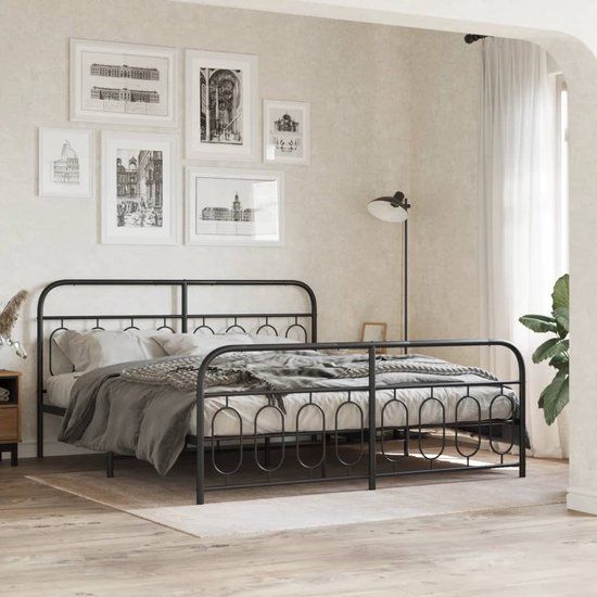 vidaXL Bedframe met hoofd- en voeteneinde metaal zwart 183x213 cm