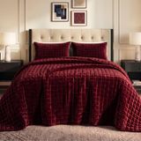 Tribeca Living Florence Velvet Oversized Solid Quilt Set, Bourgondië, Queen