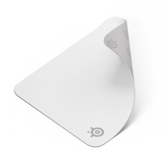 Steelseries QcK Medium Gaming Mousepad — 320 mm x 270 mm — White