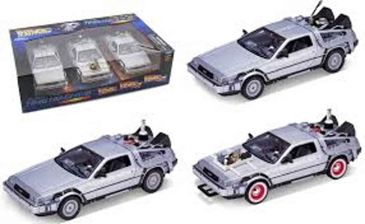 BACK TO THE FUTURE - Delorean GIFT BOX I+II+III 1:24 scale