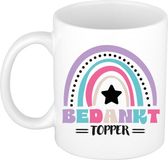 Bellatio Decorations Cadeau mok voor collega - wit - bedankt topper - afscheid/pensioen - 300 ml