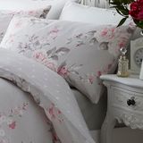 Canterbury Grey Dekbedovertrek 135 x 200 + 80 x 80 cm + hoeslaken wit 90 x 200 + 1 kussensloop 80 x 80 cm, wit